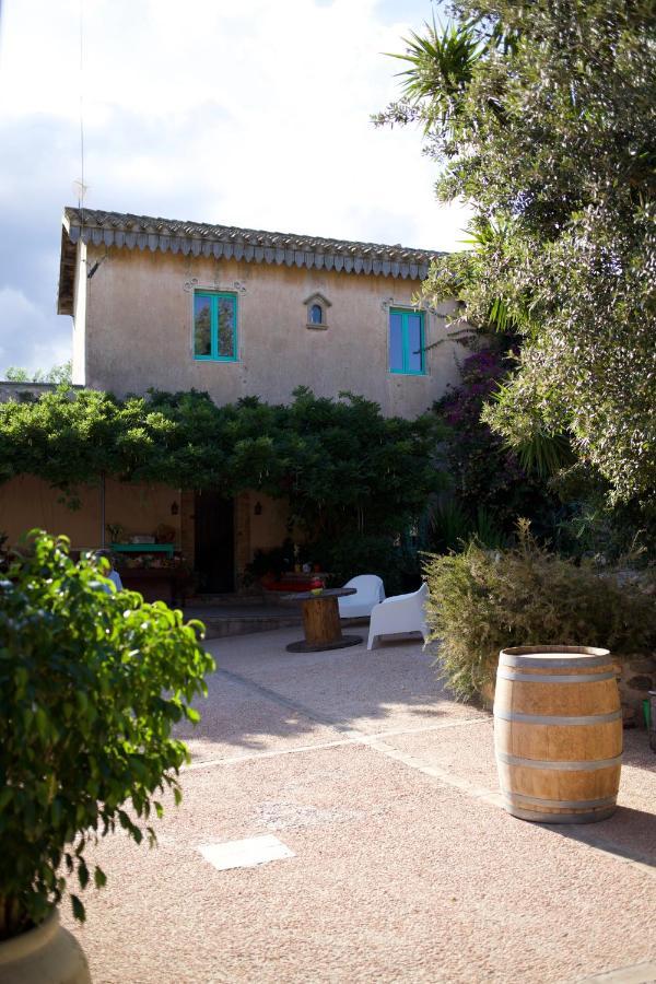 Corte Boero Bed&Breakfast Capoterra Exterior photo